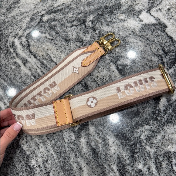 Louis Vuitton Speedy 20 Bandouliere Beige Strap - Picture 3 of 10